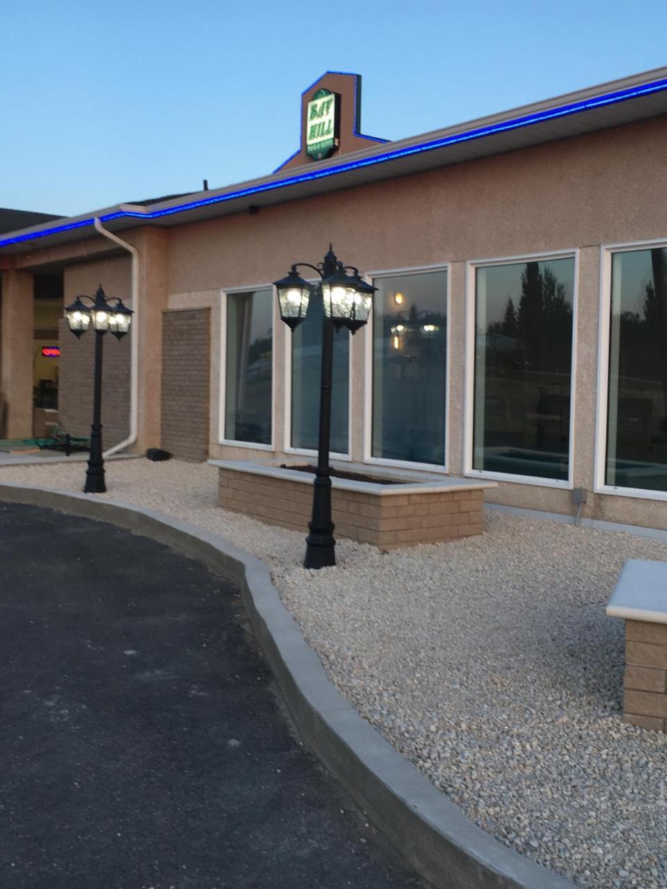 Bay Hill Inns & Suites Neepawa Luaran gambar